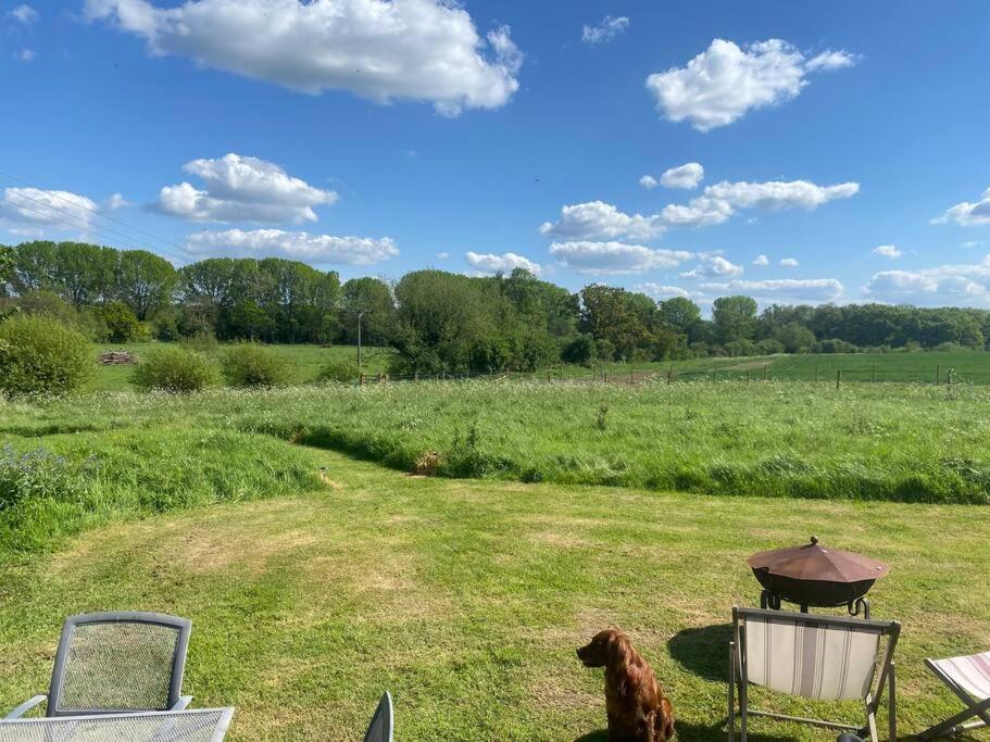 The Hut - A Shepherd'S Hut On Our Family Farm In Warwickshire Ξενοδοχείο Έβεσαμ Εξωτερικό φωτογραφία